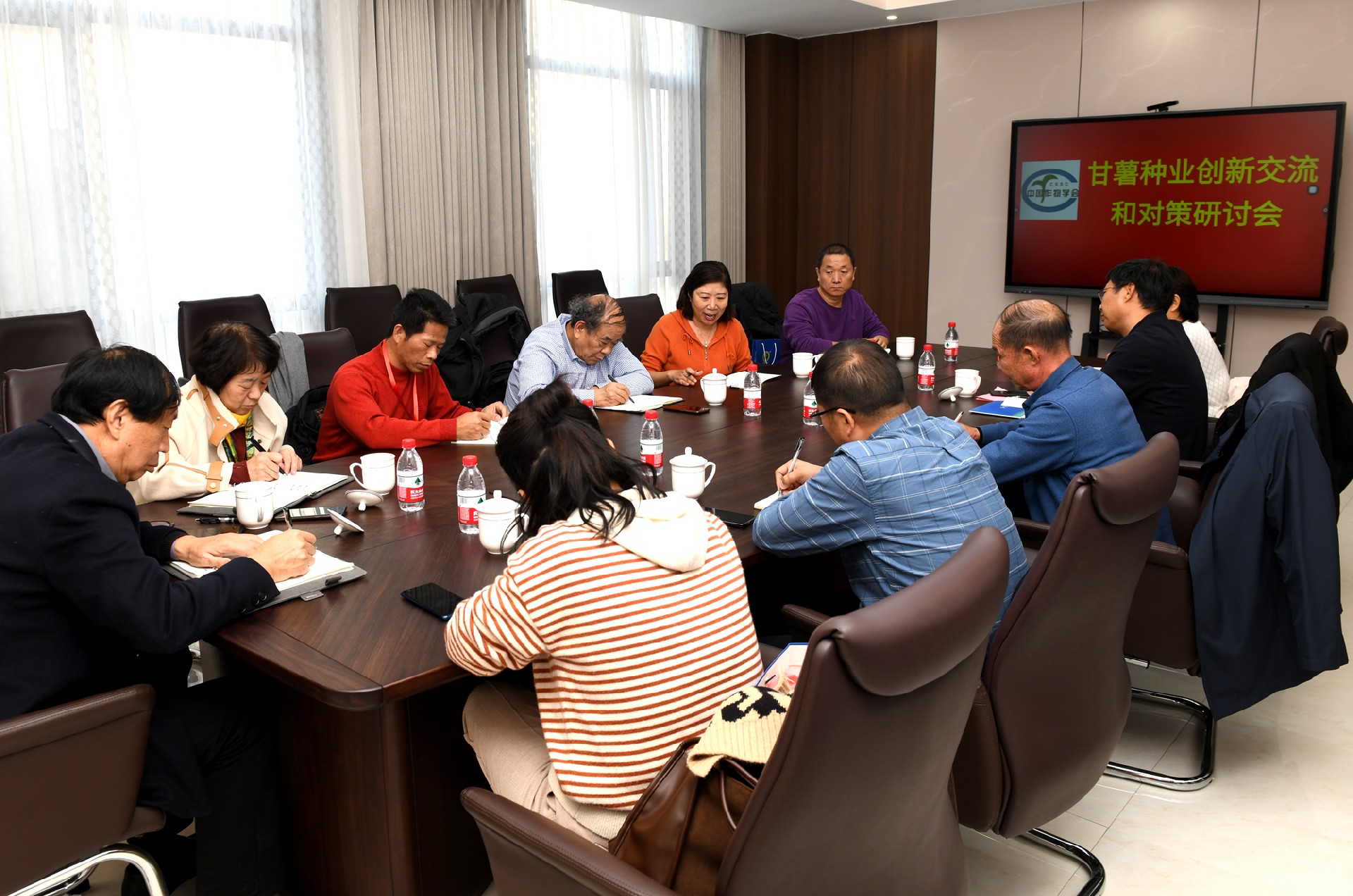 1704788662595421.jpg 434acf40abc07924df1750912cf838c.jpg